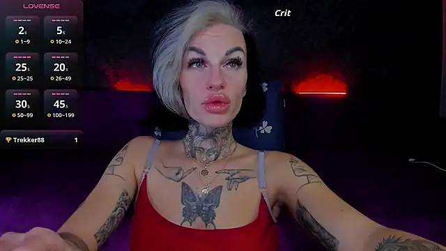 Snapshot of angel_devil_forever chatting on 24, 11, 2025 angel devil forever online show from 24, 11, 2025