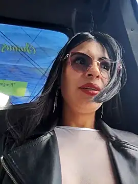 Snapshot of Astrid-- chatting on 16, 12, 2025 Astrid-- online show from 16, 12, 2025