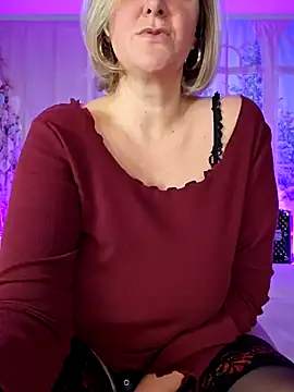 Snapshot of MarleneBloem chatting on 5, 1, 2025 MarleneBloem online show from 5, 1, 2025