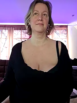 Snapshot of MarleneBloem chatting on 25, 2, 2025 MarleneBloem online show from 25, 2, 2025