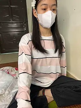 Snapshot of DA-EUN chatting on 23, 12, 2024 DA-EUN online show from 23, 12, 2024