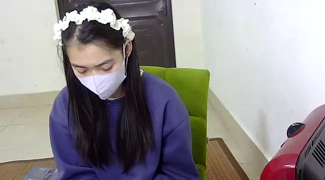 Snapshot of DA-EUN chatting on 11, 3, 2025 DA-EUN online show from 11, 3, 2025