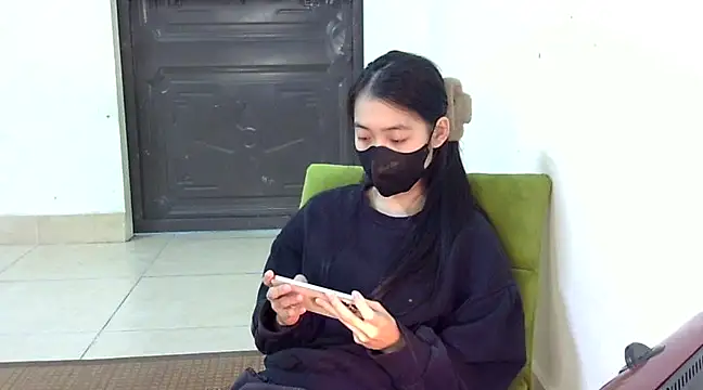 Snapshot of DA-EUN chatting on 18, 3, 2025 DA-EUN online show from 18, 3, 2025