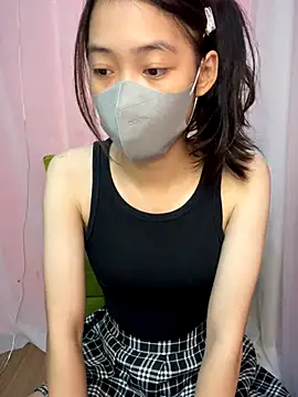 Snapshot of DA-EUN chatting on 18, 9, 2025 DA-EUN online show from 18, 9, 2025