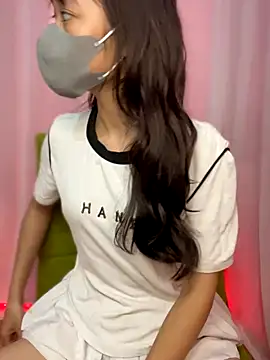 Snapshot of DA-EUN chatting on 13, 10, 2025 DA-EUN online show from 13, 10, 2025