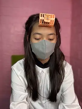 Snapshot of DA-EUN chatting on 28, 10, 2025 DA-EUN online show from 28, 10, 2025