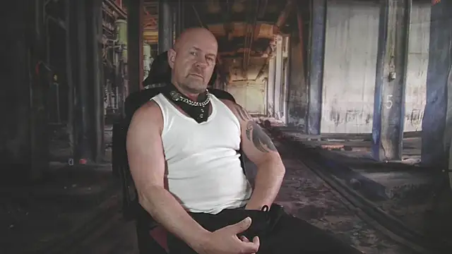 Snapshot of ManlyPrisonGuy chatting on 29, 4, 2026 ManlyPrisonGuy online show from 29, 4, 2026