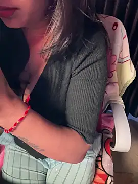 Snapshot of sexy-simmy chatting on 9, 3, 2026 sexy-simmy online show from 9, 3, 2026