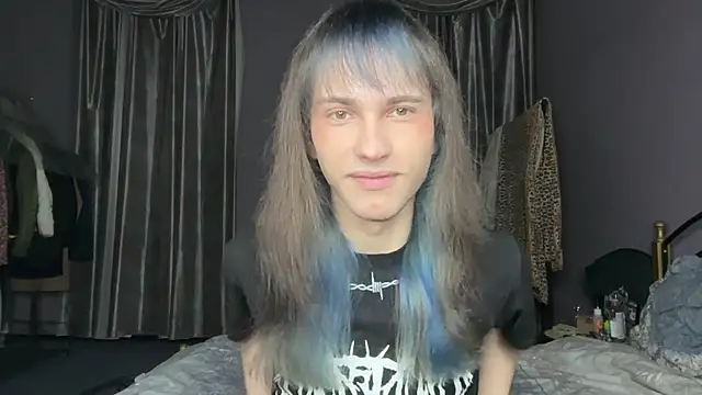 Snapshot of fcherthth chatting on 20, 12, 2025 fcherthth online show from 20, 12, 2025