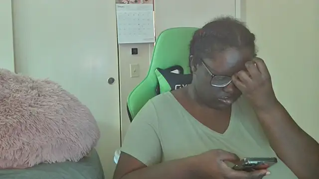 Yagurl  west online show from 14, 1, 2025