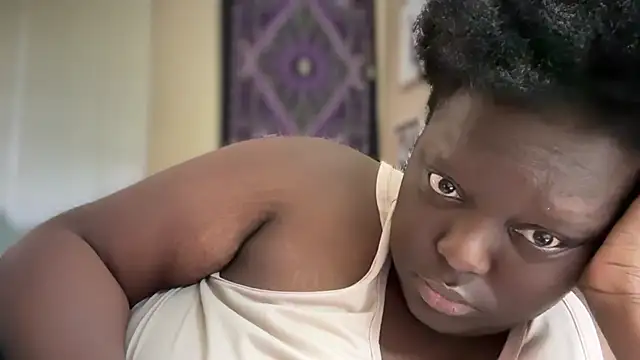 Snapshot of Yagurl__west chatting on 8, 2, 2025 Yagurl west online show from 8, 2, 2025