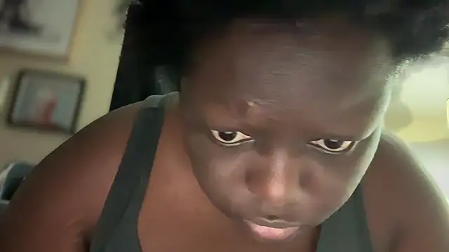 Snapshot of Yagurl__west chatting on 7, 3, 2025 Yagurl west online show from 7, 3, 2025