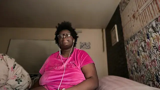 Snapshot of Yagurl__west chatting on 16, 1, 2026 Yagurl west online show from 16, 1, 2026