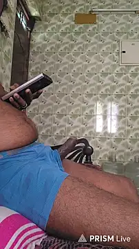 Snapshot of rooster6 chatting on 6, 4, 2026 rooster6 online show from 6, 4, 2026