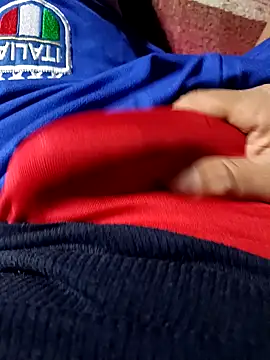 Rayito6969xh online show from 18, 1, 2026