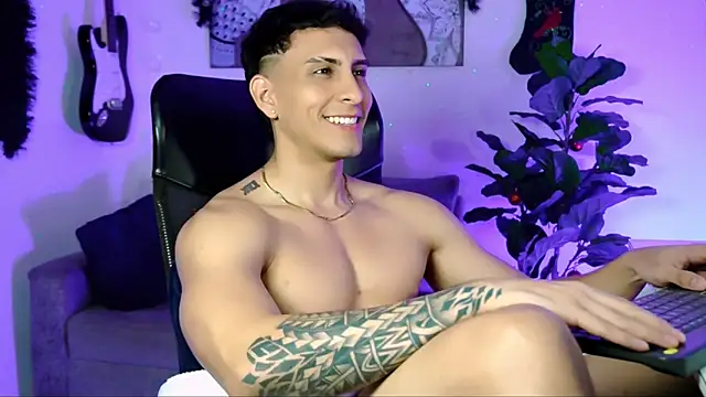 Snapshot of _Ryan_walker chatting on 4, 3, 2026 Ryan walker online show from 4, 3, 2026