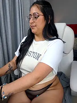 Snapshot of Amber_gold_ chatting on 22, 12, 2025 Amber gold online show from 22, 12, 2025