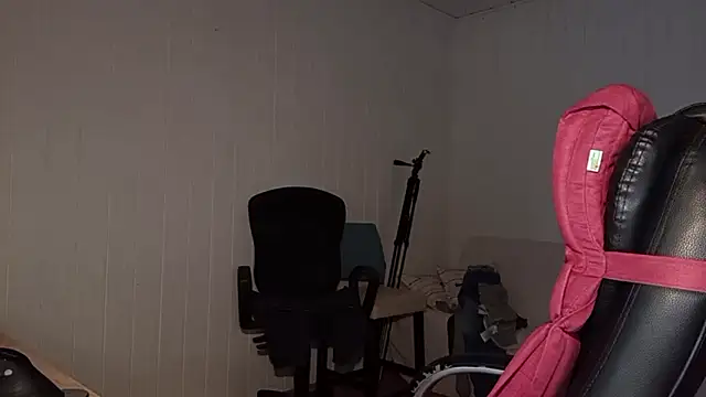 Snapshot of Rainfish chatting on 19, 3, 2025 Rainfish online show from 19, 3, 2025