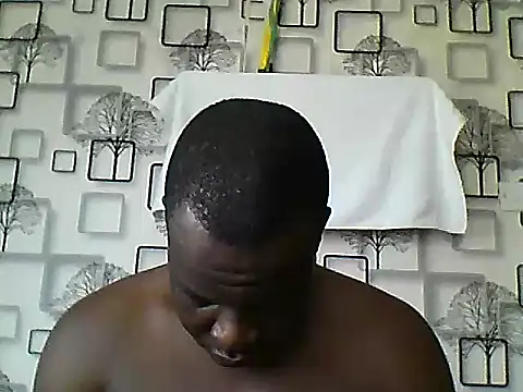 Snapshot of Chumba_001 chatting on 16, 11, 2025 Chumba 001 online show from 16, 11, 2025