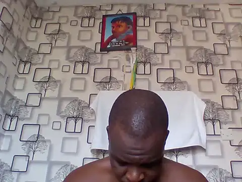 Snapshot of Chumba_001 chatting on 8, 4, 2026 Chumba 001 online show from 8, 4, 2026