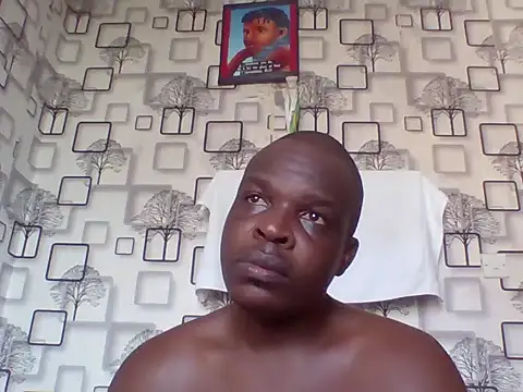 Snapshot of Chumba_001 chatting on 14, 4, 2026 Chumba 001 online show from 14, 4, 2026