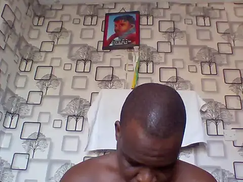 Snapshot of Chumba_001 chatting on 27, 4, 2026 Chumba 001 online show from 27, 4, 2026
