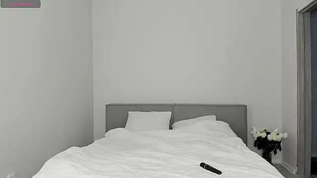 Snapshot of sarahphyllis chatting on 26, 11, 2025 sarahphyllis online show from 26, 11, 2025