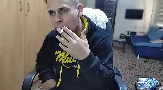 Snapshot of Arabeyes chatting on 7, 12, 2024 Arabeyes online show from 7, 12, 2024