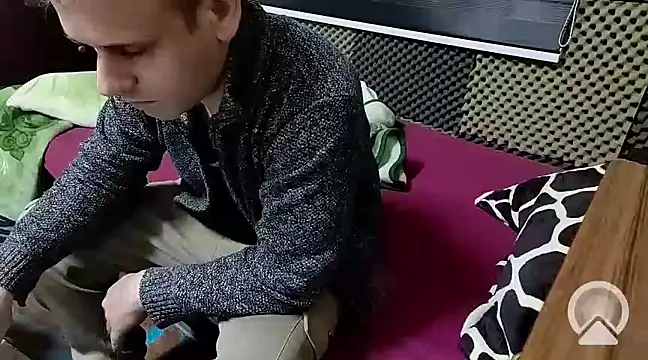 Snapshot of Arabeyes chatting on 28, 2, 2025 Arabeyes online show from 28, 2, 2025