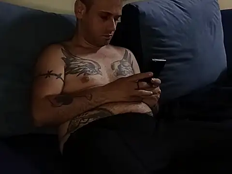 Snapshot of Arabeyes chatting on 8, 9, 2025 Arabeyes online show from 8, 9, 2025