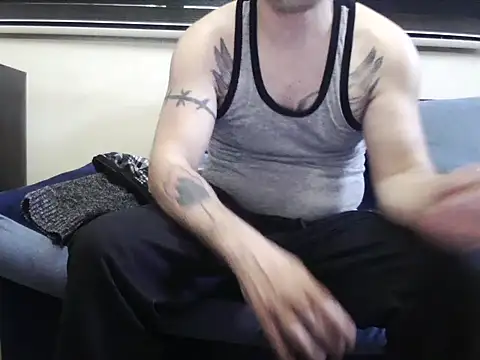 Snapshot of Arabeyes chatting on 20, 10, 2025 Arabeyes online show from 20, 10, 2025