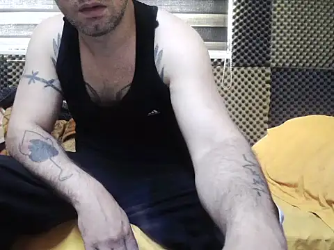 Snapshot of Arabeyes chatting on 1, 11, 2025 Arabeyes online show from 1, 11, 2025