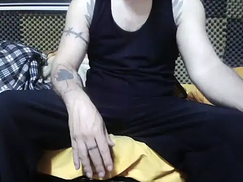 Snapshot of Arabeyes chatting on 11, 11, 2025 Arabeyes online show from 11, 11, 2025