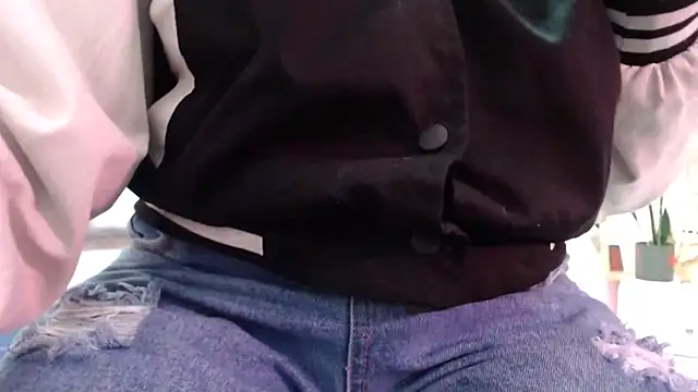 nadescomthxx online show from 5, 11, 2025