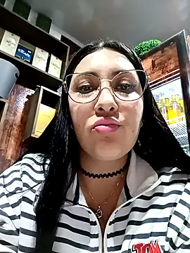 my-kitty online show from 1, 2, 2025