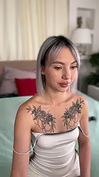 MiaMinx online show from 10, 11, 2025