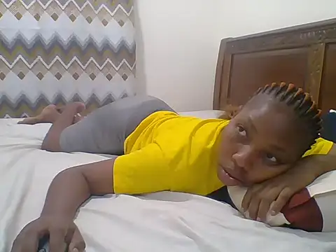 Snapshot of sexy__candyy chatting on 16, 12, 2025 sexy candyy online show from 16, 12, 2025