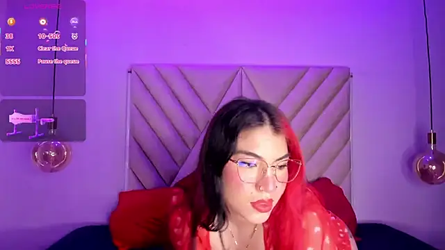 EmmaSwift  online show from 27, 10, 2025