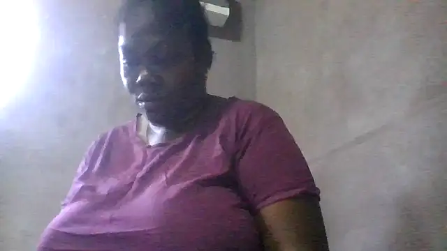 Snapshot of XgeileKutje chatting on 9, 9, 2025 XgeileKutje online show from 9, 9, 2025