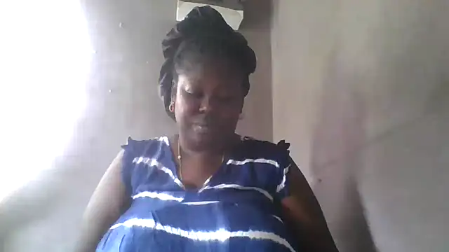 Snapshot of XgeileKutje chatting on 7, 10, 2025 XgeileKutje online show from 7, 10, 2025