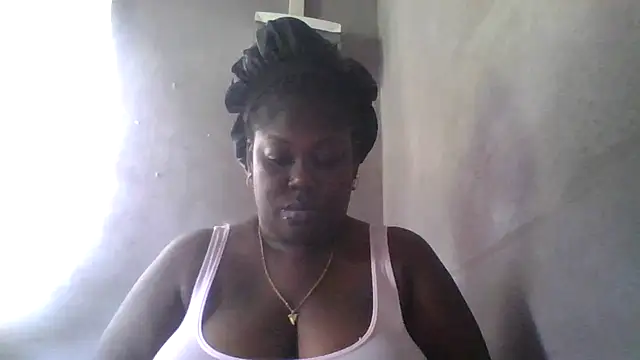 Snapshot of XgeileKutje chatting on 10, 10, 2025 XgeileKutje online show from 10, 10, 2025