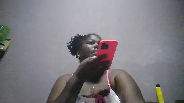 Snapshot of XgeileKutje chatting on 15, 12, 2025 XgeileKutje online show from 15, 12, 2025