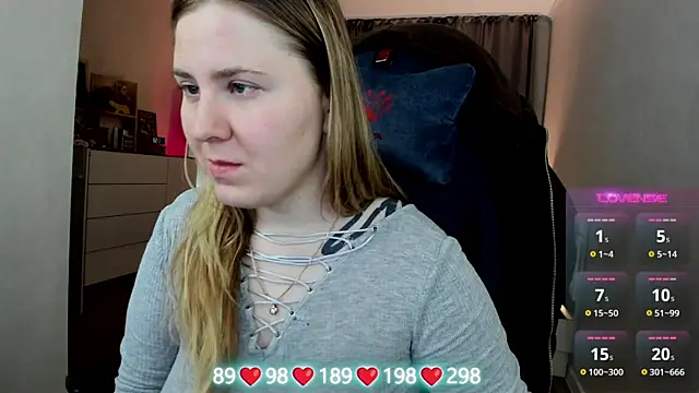 Olivia Munk online show from 18, 12, 2025