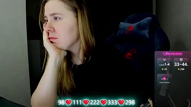 Olivia Munk online show from 19, 3, 2026