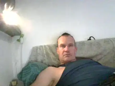 Snapshot of dlvis12 chatting on 17, 11, 2025 dlvis12 online show from 17, 11, 2025