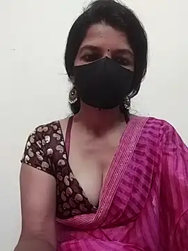 Snapshot of Shuttii_25 chatting on 6, 1, 2025 Shuttii 25 online show from 6, 1, 2025