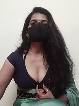 Snapshot of Shuttii_25 chatting on 9, 1, 2025 Shuttii 25 online show from 9, 1, 2025