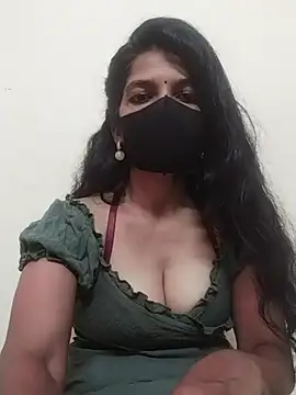 Snapshot of Shuttii_25 chatting on 12, 1, 2025 Shuttii 25 online show from 12, 1, 2025