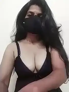 Snapshot of Shuttii_25 chatting on 19, 1, 2025 Shuttii 25 online show from 19, 1, 2025