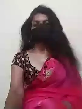 Snapshot of Shuttii_25 chatting on 7, 2, 2025 Shuttii 25 online show from 7, 2, 2025